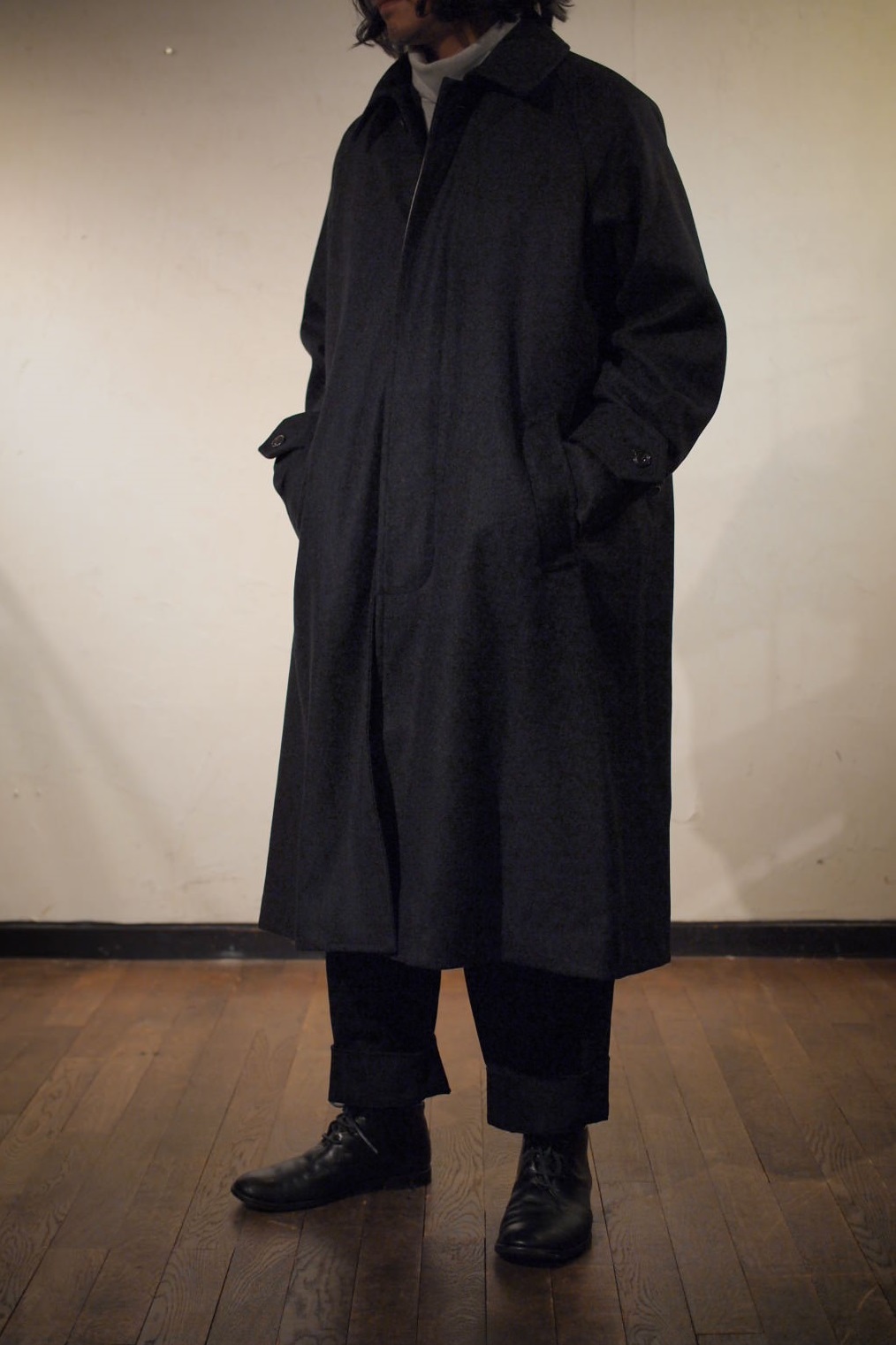 The crooked TailorのRain coatとLong pilgrim coat | peau de l'ours