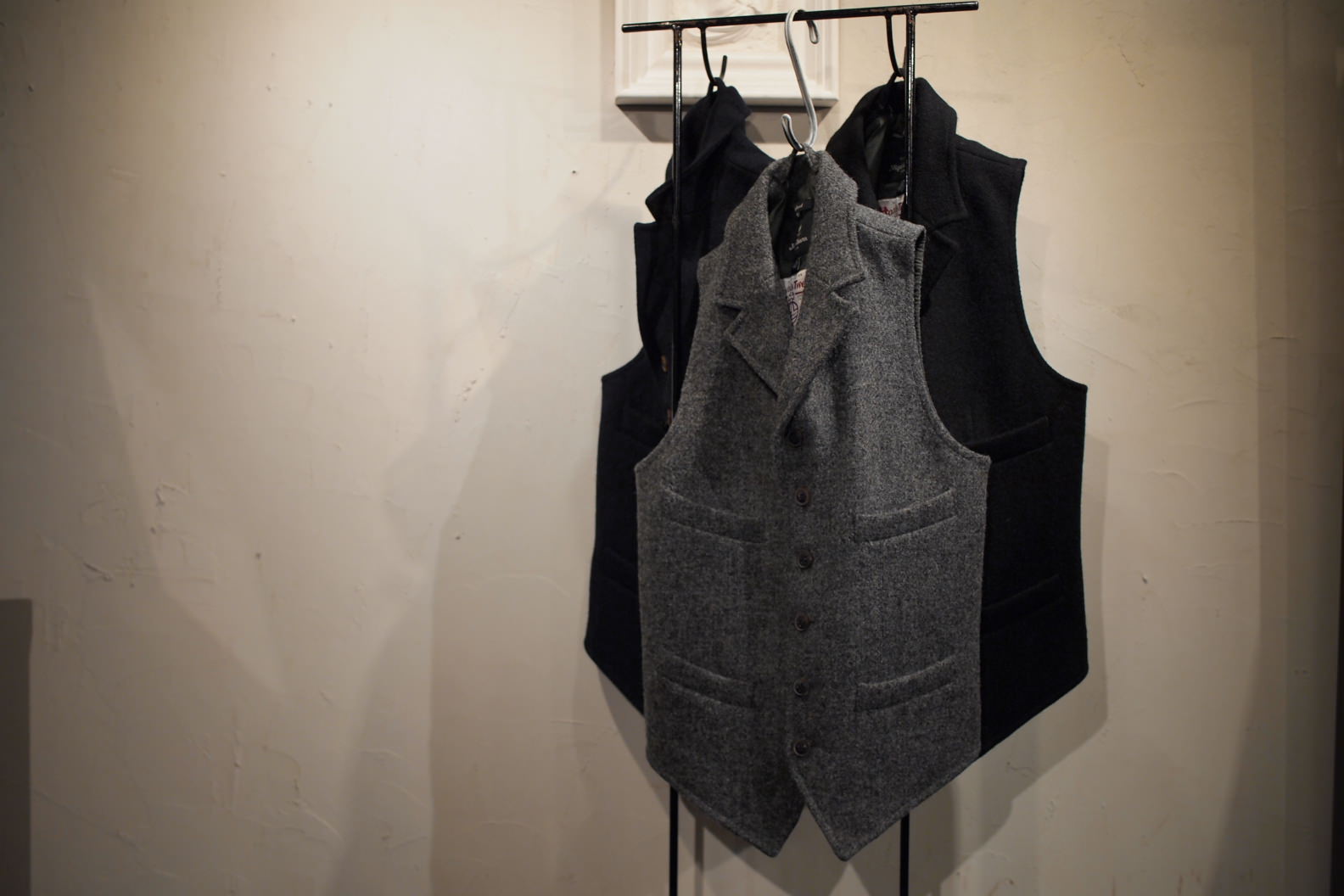 VEST | 【正規販売店】ナイジェル ケーボン | peau de l'ours 